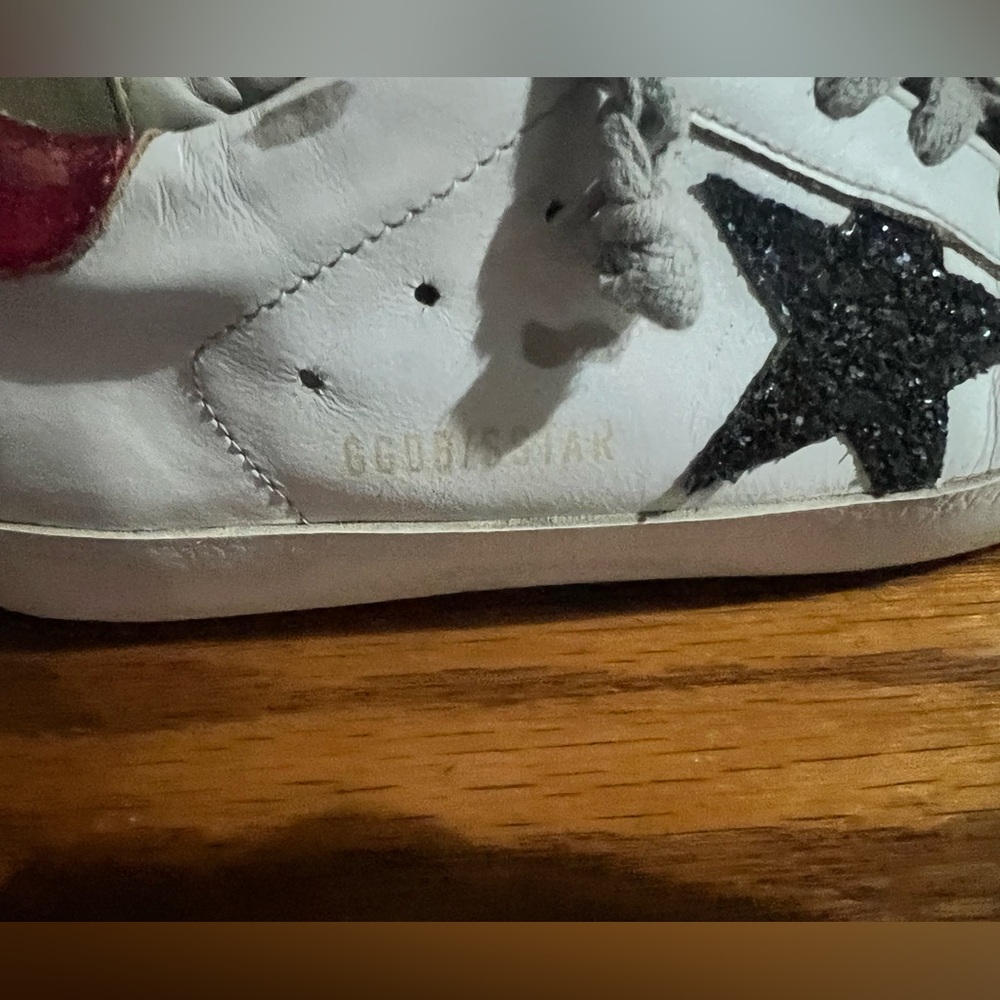 Golden Goose superstar tennis shoes size7 - Picture 7 of 8